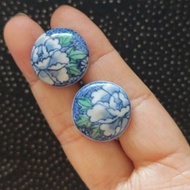 B0101-Japanese SI CLIP EARRINGS – FLOWER PAINTED CERAMICS – COLLECTIBLE HERBS