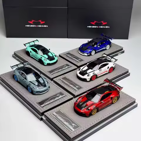 HH MODEL 1:64 992 GT3 RS Model Car