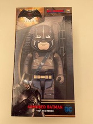 Armored batman 400% Bearbrick