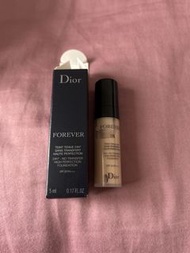 正品 Dior 恆久貼肌柔霧粉底液 Foundation 5ml
