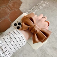 Bow Wristband Phone Case i15 pro max