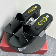 (Available in 3 colors: Black-Cream-Brown) HShop middle-aged women's flip-flops model HT-01, double-