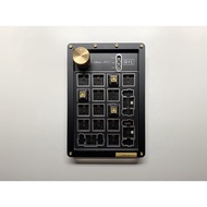 (READY STOCK) Atlantis PS17 Wired Acrylic Hotswap Numpad macropad with Rotary Encoder Knob RGB Mecha