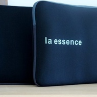 la essence 台灣精品 LE-117 16-18吋筆電 電競筆電 電腦護套包
