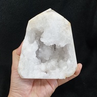 โพรงหินดรูซี่ควอตซ์(Druzyquartz)คริสตัสควอตซ์ คริสตัสควอตซ์ เขี้ยวหนุมาน(Crystal Quartz)น้ำหนัก 712.1 g.