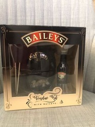 Baileys’ Fondue set