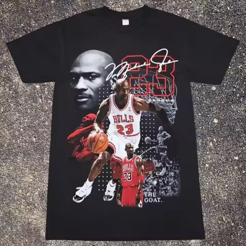 Michael Jordan 'The GOAT' T-Shirt - Iconic Bulls #23 Dunk Photo, Basketball Aesthetic, Trendy Fan Ap
