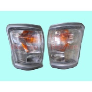 Toyota Hilux LN166 1998-2001 Front Corner Light Signal Lamp