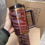 I know New stanley 40oz Cup 5D Full Print Grinch Green Monster Insulated Cup 304 Stainless Steel The