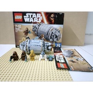 LEGO Star Wars 75136 Droid Escape Pod