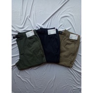 Uniqlo Geared Nylon Pants