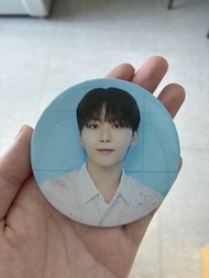 SEVENTEEN Seungkwan 襟章