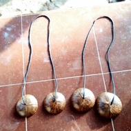 Coconut shell Egrang coconut shell