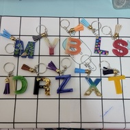 Alphabet keychain 🎉🎉🎉 (Random colour + Abjad)