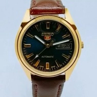 Vintage JAPAN made men's seiko 5 automatic day and date working wrist watch