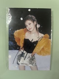 Aespa Ningning 簽名相片