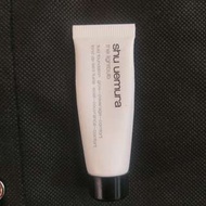 Shu Uemura the lightbulb 粉底液
