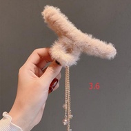 *Ready stock*Korean Fashion Plush Claw Hair Clip Cute Bow Hair Pin Pearl Tassel Plush Hair Claw Hair