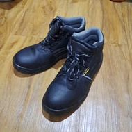 Krisbow sepatu Safety shoes