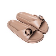 Seira - Ora Sandals รองเท้าแตะ พื้นยาง หนาพิเศษ สายคาด อะไหล่หัวเข็มขัดกลม สีน้ำตาลลายกระ
