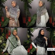 Intasi Syari Umama Scarves Jilbab 130X130 Kerudung Voal Motif Digital