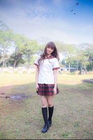 台中清水高中女生夏季制服一套加一件制服裙