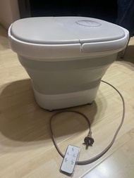 折疊式泡腳桶，恆溫，按摩功能