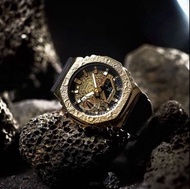 鋼殼GM八角農家橡樹 全系列  GM-2100MG-1a 男款 月背The Moon 金色鋼 坑洞紋 限量特別版 行針。限時特價。CASIO G-SHOCK 正品正貨有保養。gm2100mg gm-2