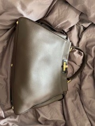 Fendi peekaboo