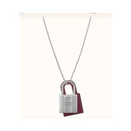 European Direct Mail Hermes Hermes Ladies Necklace Silver Square Lock Pendant Unique Fashion Trend A