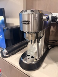 DeLonghi Dedica (EC885) 意式咖啡機