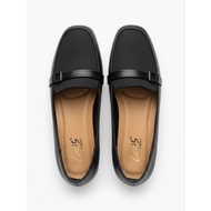 Louis heel shoes ><.