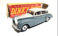 絕版古董英國製造 DINKY ROLLS ROYCE 勞斯萊斯 SILVER WRAITH 金屬車 MADE IN ENGLAND