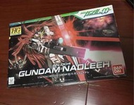 『星之漫』萬代 HG 納德雷 娜德雷 GN-004 Gundam Nadleeh 中鋼彈 雙靈鋼彈 全新未拼  鋼彈0