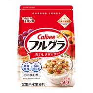 Calbee Fruit Granola Cereal 600g Calbee Fruit Granola Cereal 600g