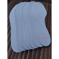 White flat shoelaces