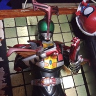 Kamen Rider Kabuto Banpresto 12 inch Sofubi Broken Leg