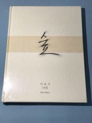 李勝基 李昇基 Lee Seung Gi Mini Album Vol. 5.5 韓國限量版 CD + 100頁 Photo Essay Book