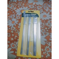 Set of 3 corner knives