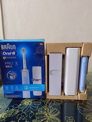 Oral-B PRO 3電動牙刷