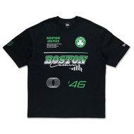 New Era เสื้อยืดแขนสั้นรุ่น Boston Celtics Nba Racing Black Oversized Short Sleeve T-Shirt