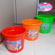 Plastic Bucket Plus Lid 6 Gallon Lovenia Water Bucket 6 Gallon Bath Bucket with Lid