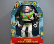 反斗奇兵 Toy Story 巴斯光年 Buzz Lightyear Disney Parks 發光發聲 Figure