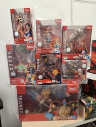 zero figuarts 海賊王 one Piece 20週年紀念 十人草帽團11隻， 64集封面版 全新 20th Anniversary figures Animation 一套不散 娜美 羅賓