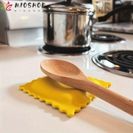 MIOSHOP Spoon Rest, Heat-Resistant Ravioli-Shaped Kitchen Counter Mat, Unique Non-slip Cartoon Silic