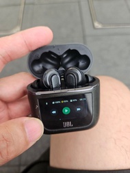 JBL Tour Pro 2 真無線降噪耳機  留意右面耳機好快無電