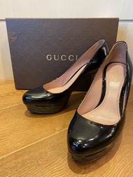 Gucci高跟鞋