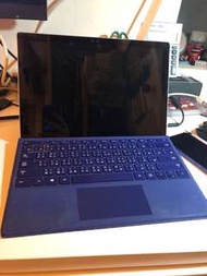 Surface Pro 4 i5 8g ram 256GB