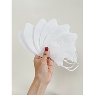 Box of 100 white 5D masks