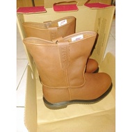 Red Wing safety boots. size 7.5